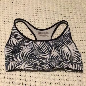 Xersion sports bra